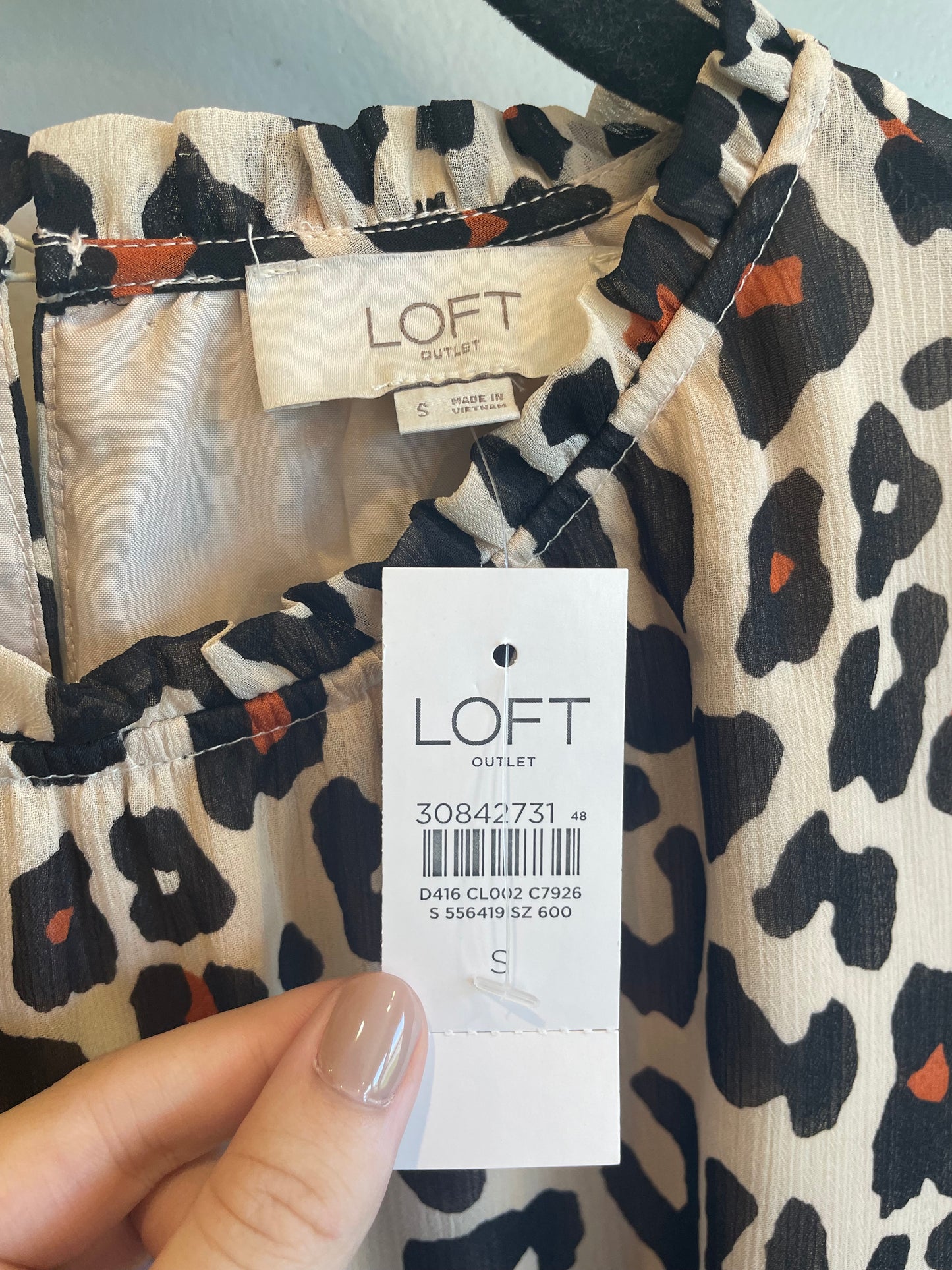 Size S - NWT Loft Dress