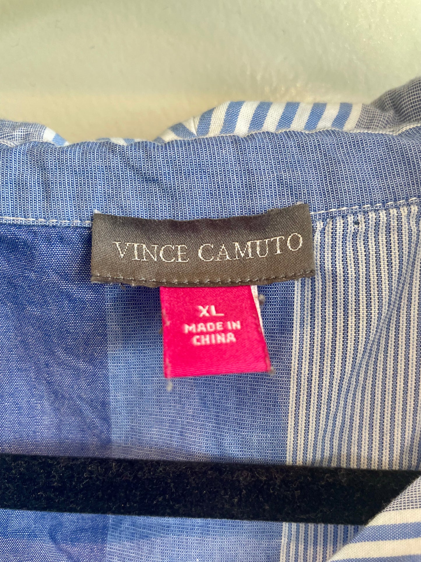 Size XL - Vince Camuto Blouse