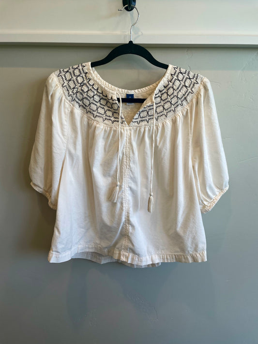 Size M - Old Navy Blouse