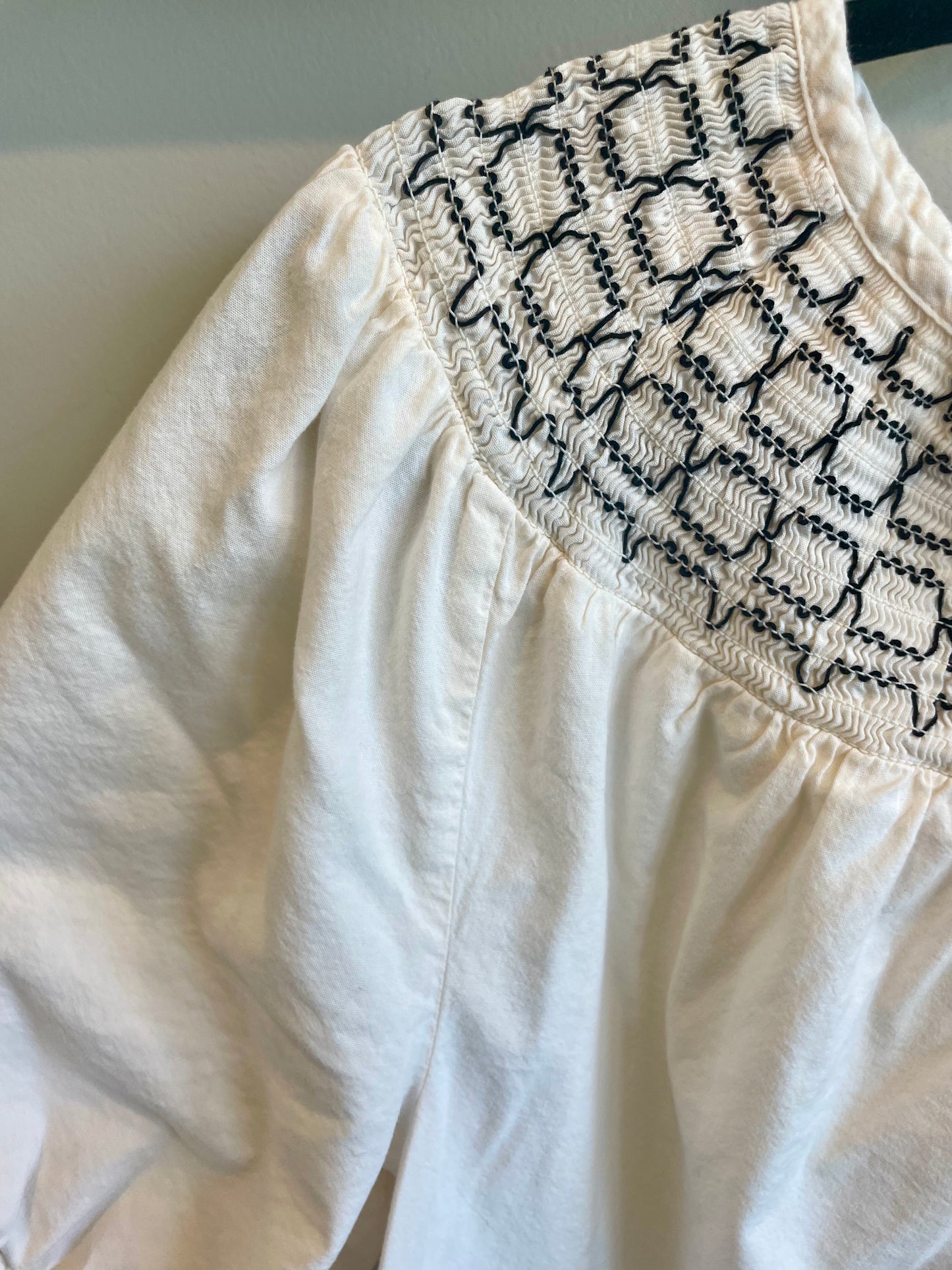 Size M - Old Navy Blouse