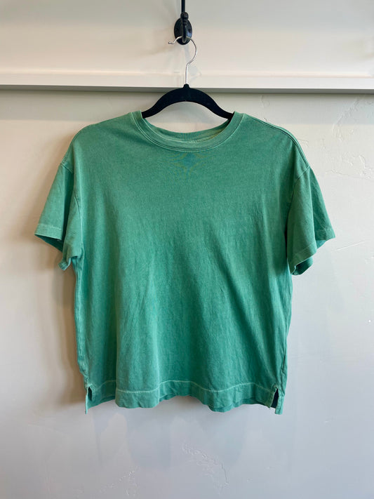 Size Small - Old Navy Tee
