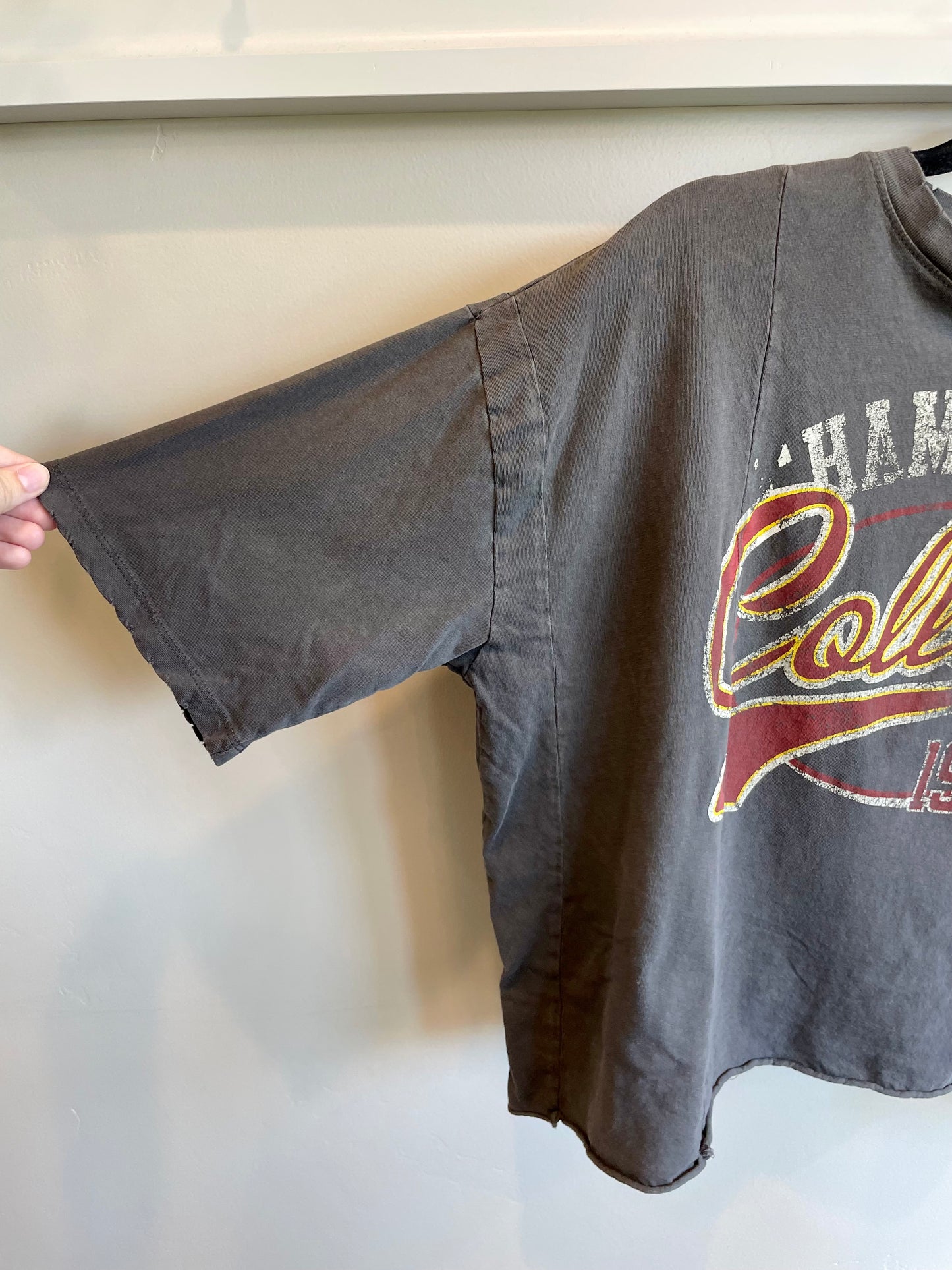 Size M/L - Graphic Tee