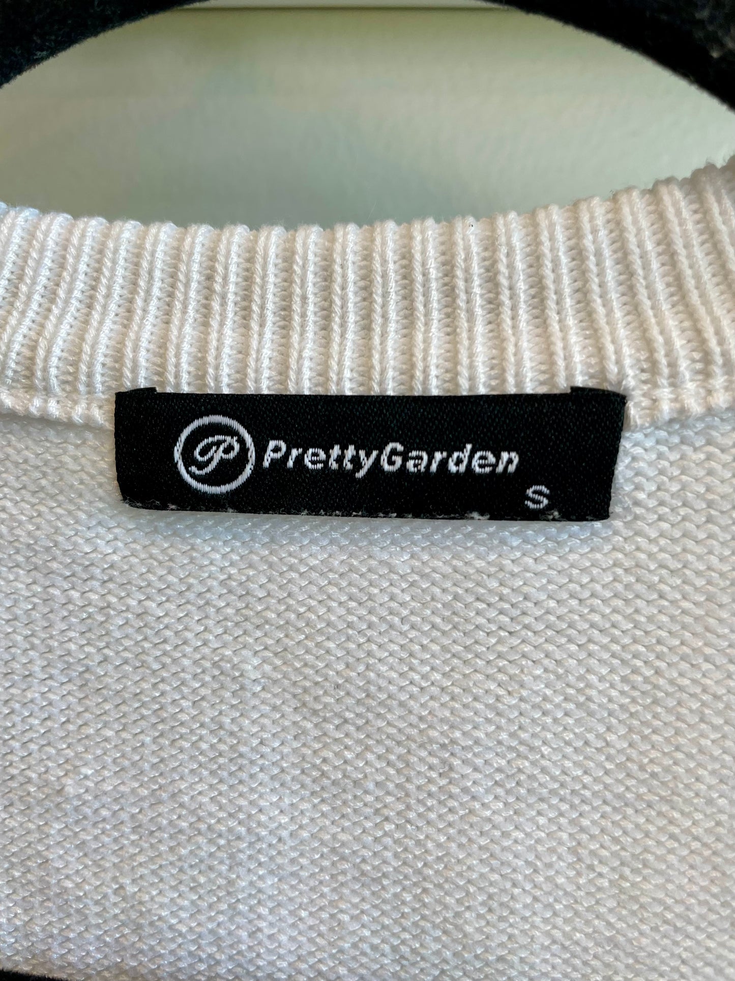 Size S - Sweater Vest