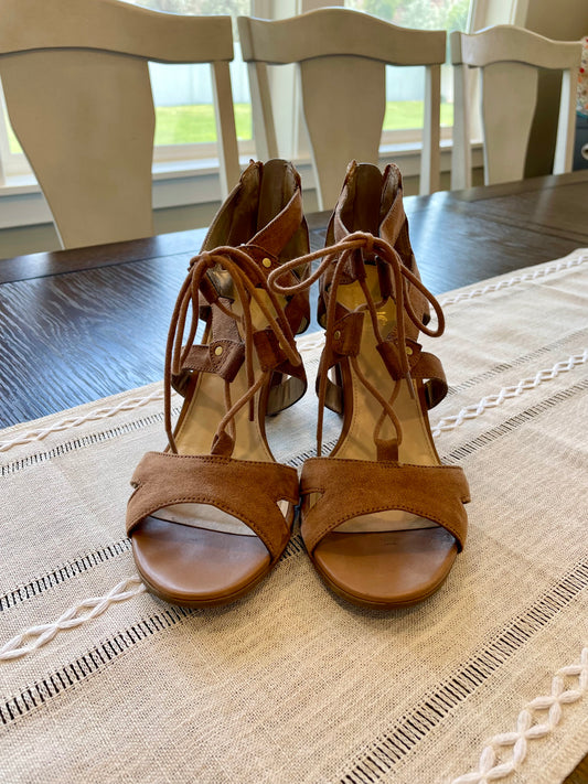 Size 7 - Brown Heels