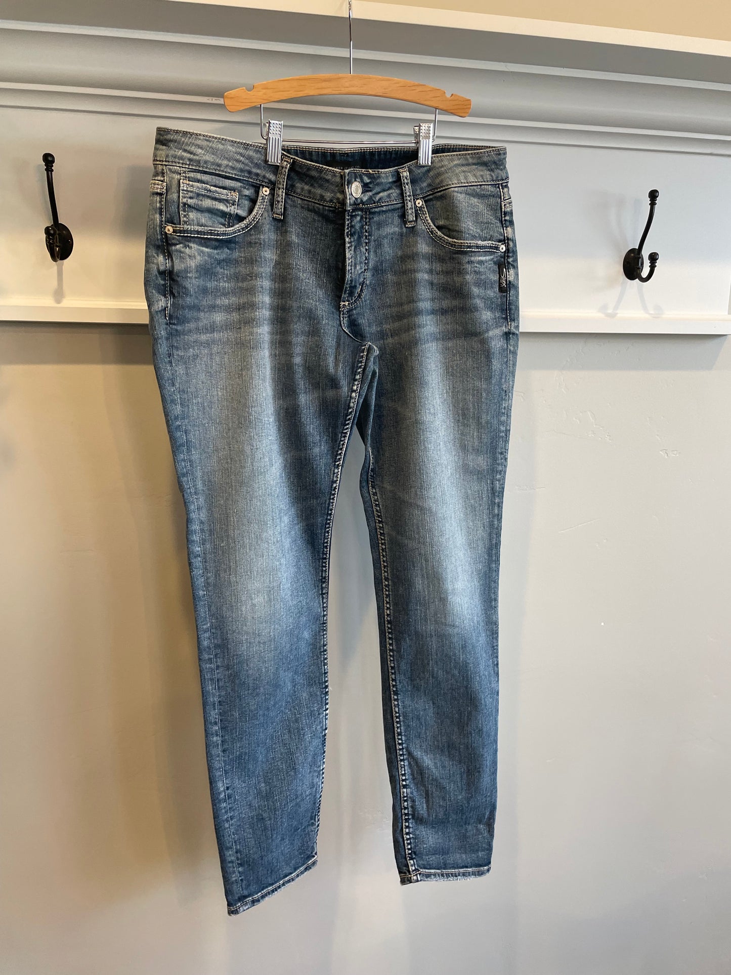 31/29 Silver Jeans