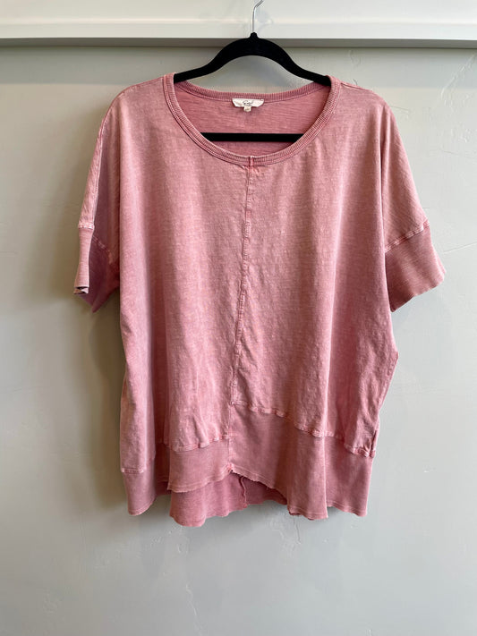 Size L - Easel Shirt