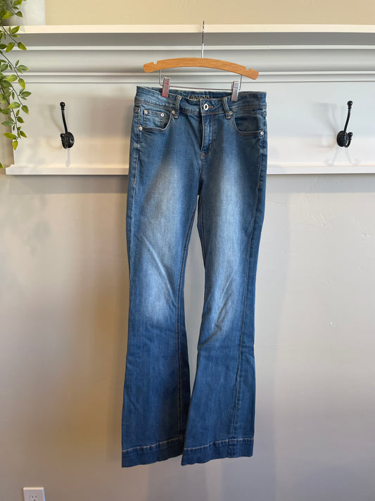 27 Grace Boot Cut Jean