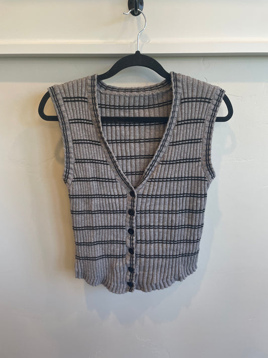 Size S/M - Grey Vest